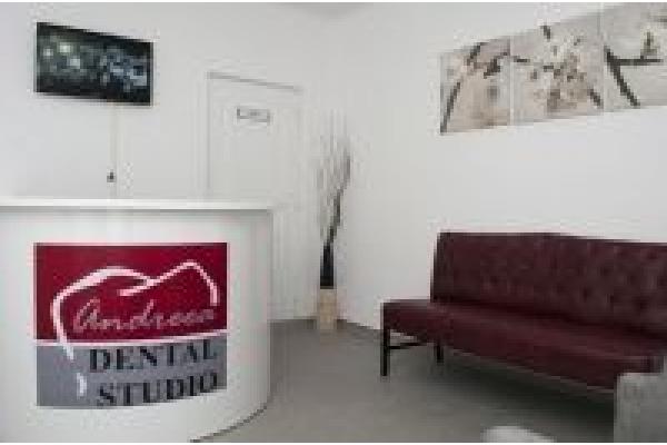 Andreea Dental Studio - receptie1.jpg