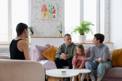 Consiliere parentală: Ce este și ce nu este?Beneficiile consilierii parentale