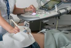 Teste de screening pentru femei. Medicii MedLife explica ce investigatii ginecologice sunt recomandate femeilor anual 