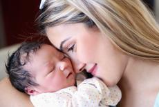 Preeclampsia post-partum - riscuri, simptome si management