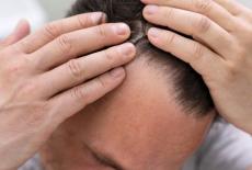 Alopecia de tractiune - cand poate fi necesar implantul de par?