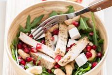Salata usoara de curcan si rodii