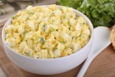 Salata de oua